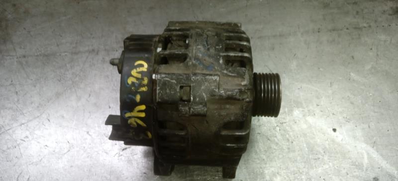 ALTERNADOR-RENAULT-TRAFIC-II-2-5-DCI-Ano-2006-Auto-Desguace-Luque