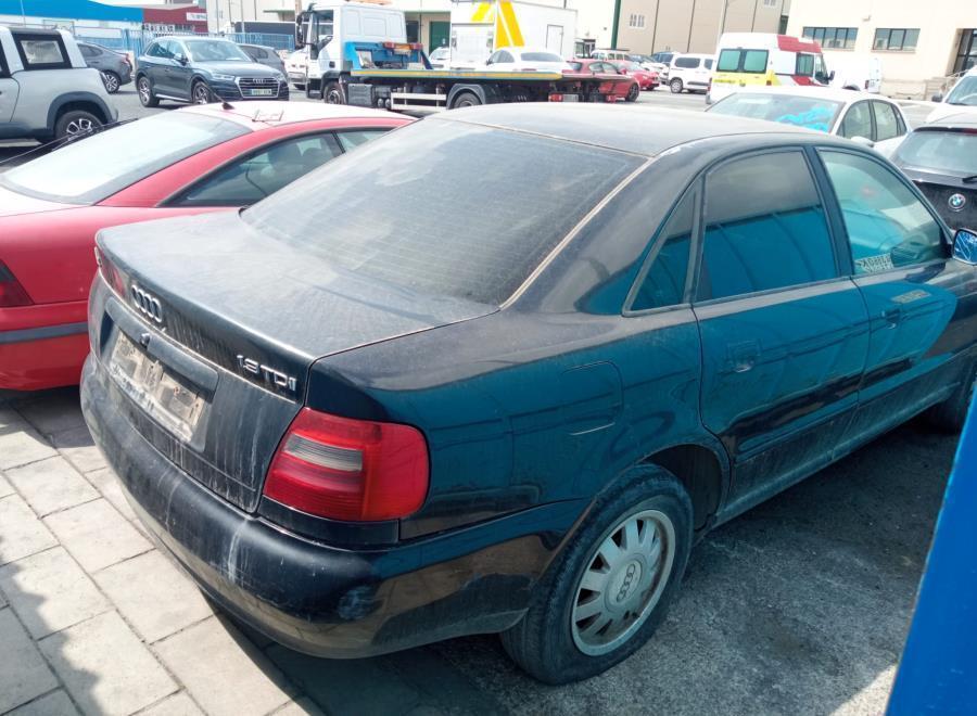 PILOTO-TRASERO-DERECHO-AUDI-A4-BERLINA-B5-1-9-TDI-110CV-Ano-1998-Auto-Desguace-Luque