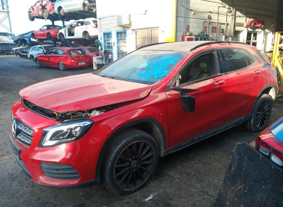 FARO-DELANTERO-DERECHO-MERCEDES-GLA-W156-1-6-CAT-156-CV-Ano-2015-Auto-Desguace-Luque