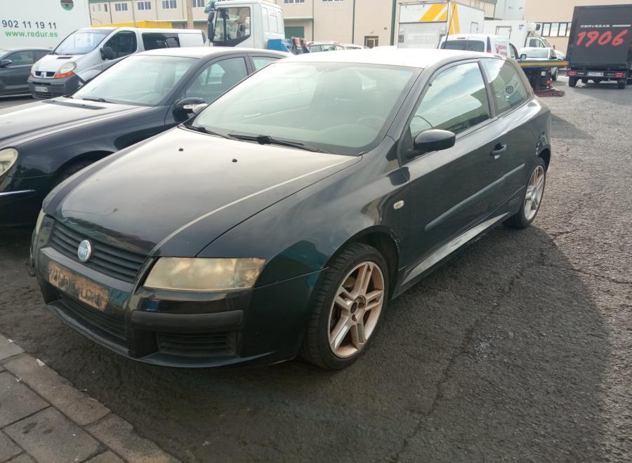 PILOTO-TRASERO-DERECHO-FIAT-STILO-192-1-9-JTD-Ano-2006-Auto-Desguace-Luque